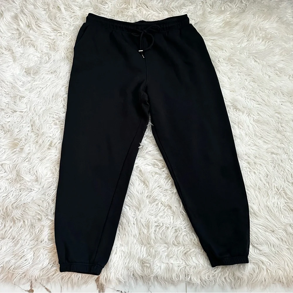 Forever 21 Basic Fleece Drawstring Joggers - Picture 2 of 7